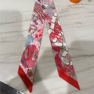HERMES TWILLY Red and Pink Patterned Women's Scarf